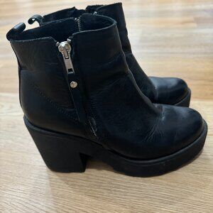 Steve Madden Chunky Heel Platform Boots